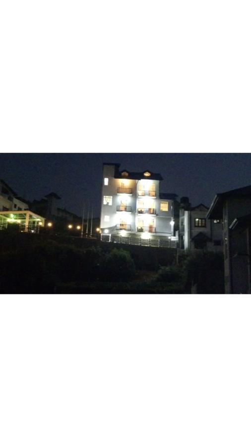 Regal Rose Luxury Holiday Apartments Nuwara Eliya Esterno foto